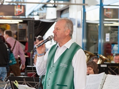 Oktoberfest 2015 im Autohaus Breitungen